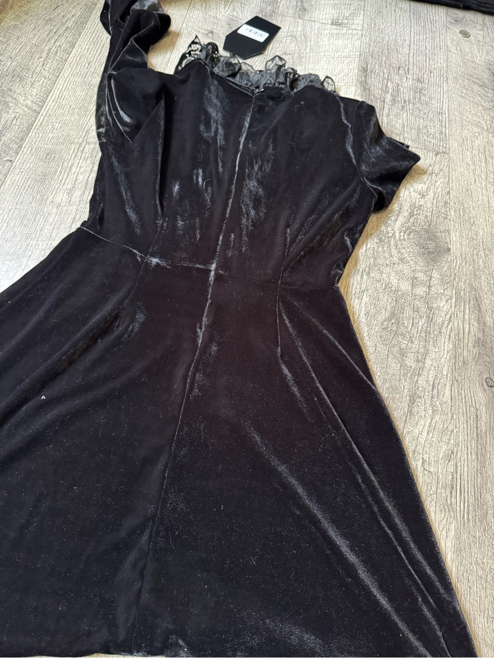 Killstar: Laid To Rest Black Velvet Dress Bell Sleeve Fit & Flare Size M - Picture 6 of 9